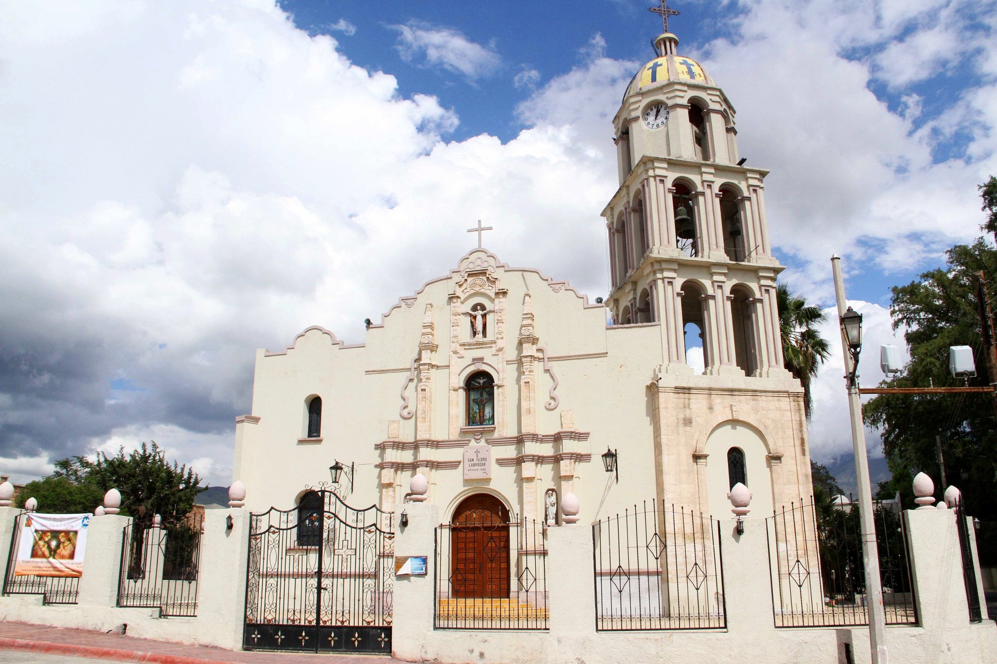 Iglesia de San Isidro Labrador de las Palomas | Arteaga