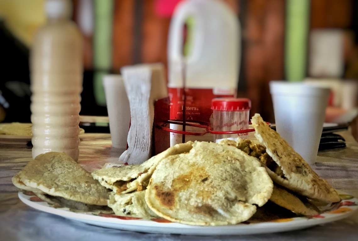 Prueba las Gorditas Doña Aleja | Nombre de Dios